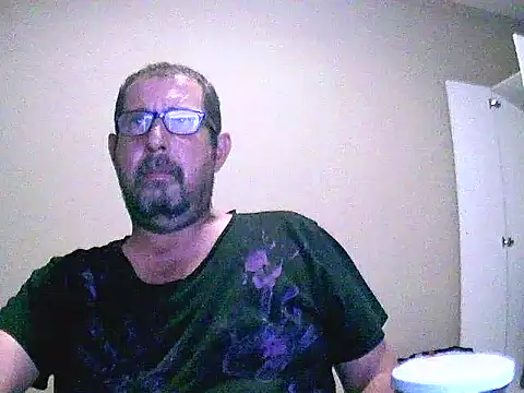 palmview2 online show from March 25, 8:52 pm