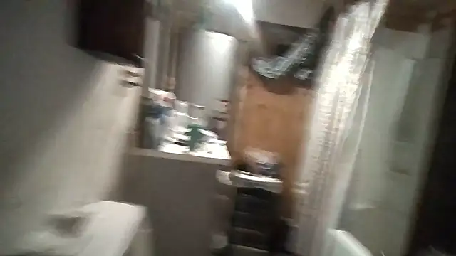 Quuwavve online show from March 5, 3:58 am