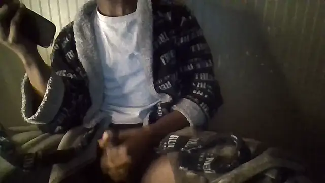 Quuwavve online show from February 8, 10:57 am