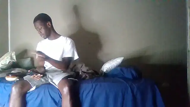 Quuwavve online show from March 13, 9:25 am