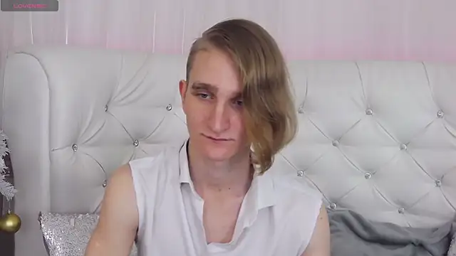 ArnoldRizzo online show from January 8, 4:18 am