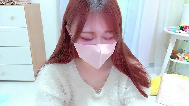 vYuNav online show from February 24, 11:55 am