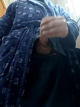 Tommybpdy online show from February 9, 11:19 am