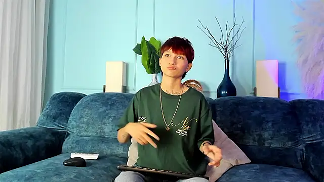 Jessi Suho online show from January 11, 7:54 pm