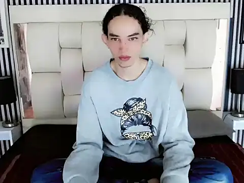 sora jun online show from March 30, 12:06 pm