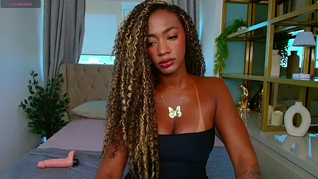 Patricia Rosse21 online show from April 13, 11:25 am