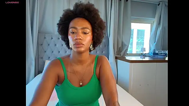 Patricia Rosse21 online show from March 25, 11:20 am