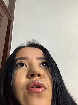 DulcePiink online show from February 13, 7:58 pm