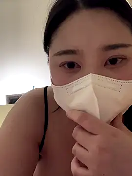 Snapshot of Ssun0612 chatting on January 8, 10:43 am Ssun0612 online show from January 8, 10:43 am