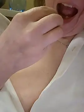 SweetTastes online show from March 7, 3:57 am