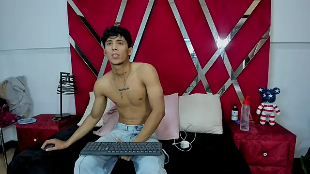 aishaxht online show from May 3, 9:29 pm