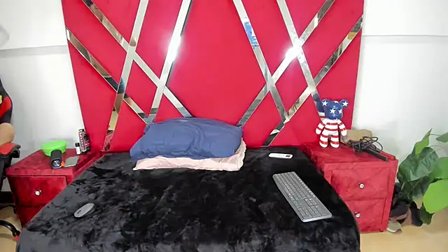 aishaxht online show from March 22, 9:05 pm