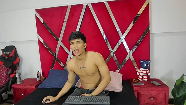 aishaxht online show from March 20, 8:54 pm