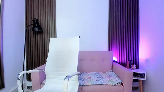 MAGIC ISIS  online show from January 10, 4:41 am