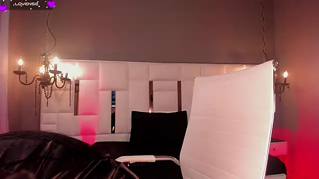 MAGIC ISIS  online show from March 4, 4:31 am