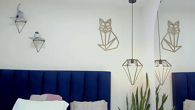 Snapshot of mayaevansmg chatting on February 19, 12:13 pm mayaevansmg online show from February 19, 12:13 pm