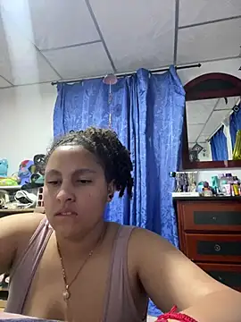 Selene Voon online show from April 16, 12:44 am