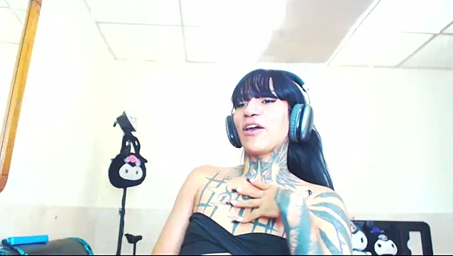 jazmin wolf online show from May 7, 3:04 pm