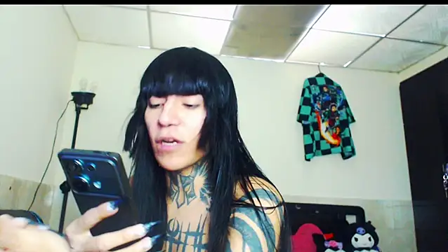 Snapshot of jazmin_wolf chatting on February 2, 5:01 pm jazmin wolf online show from February 2, 5:01 pm