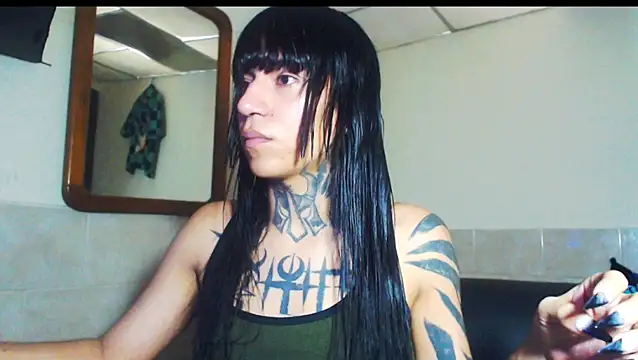 Snapshot of jazmin_wolf chatting on January 19, 1:04 pm jazmin wolf online show from January 19, 1:04 pm