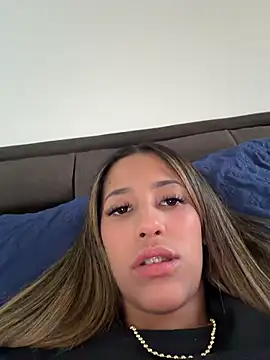 Snapshot of vicky_bass_ chatting on May 8, 9:29 pm vicky bass online show from May 8, 9:29 pm