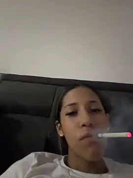Snapshot of vicky_bass_ chatting on May 16, 11:26 pm vicky bass online show from May 16, 11:26 pm