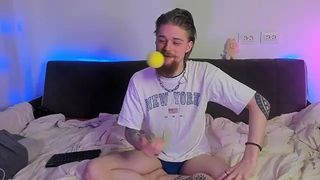 Lev Miller online show from March 6, 2:39 am