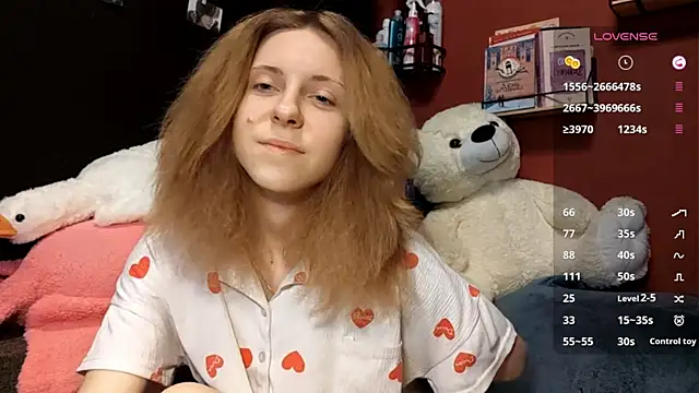 TiaraHenegan online show from February 5, 7:04 am