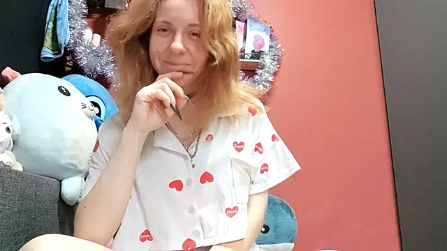 TiaraHenegan online show from January 9, 7:15 am