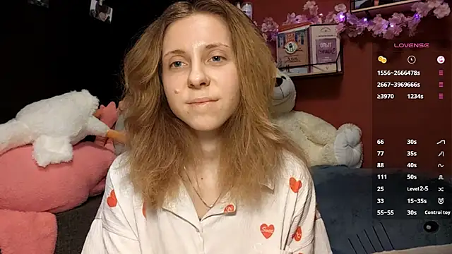 TiaraHenegan online show from February 16, 9:08 am