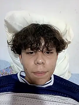 Snapshot of NathaBell chatting on January 6, 5:11 am NathaBell online show from January 6, 5:11 am