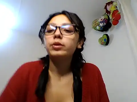 persefxne online show from February 12, 2:33 am