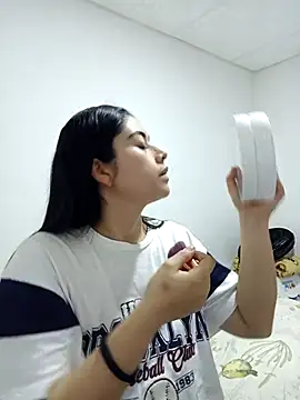 SweetAlbedo online show from February 7, 12:18 am