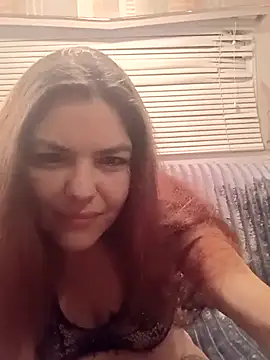 Snapshot of Ashcandy102319 chatting on January 8, 2:06 am Ashcandy102319 online show from January 8, 2:06 am