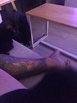 psilocibina22 online show from March 11, 1:43 am