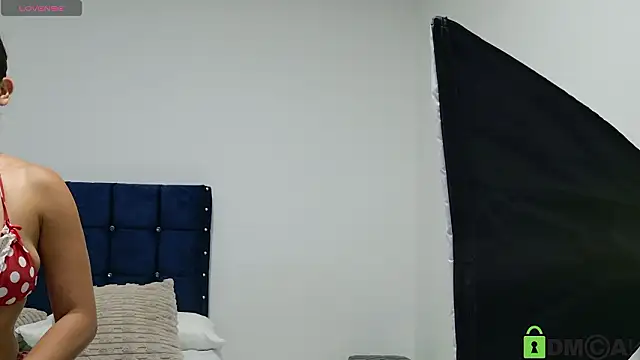 Snapshot of sweet_posionx chatting on February 23, 8:53 pm sweet posionx online show from February 23, 8:53 pm