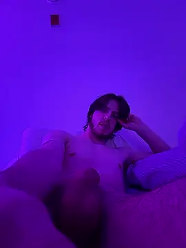 Snapshot of YummyDin chatting on January 14, 6:28 am YummyDin online show from January 14, 6:28 am