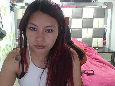 dulcecandy18 online show from January 14, 3:54 am