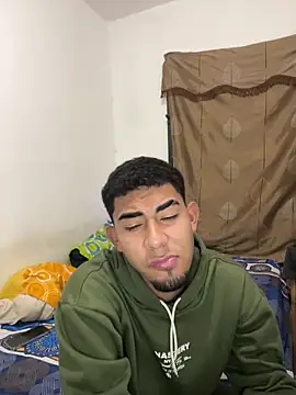 youngalexofficial online show from February 12, 4:23 am