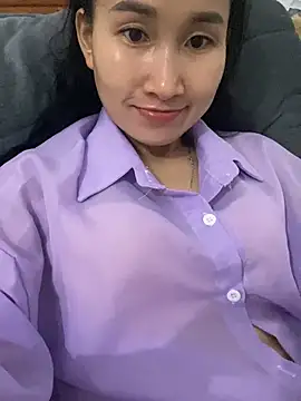 Snapshot of siorin_24 chatting on July 4, 1:59 pm siorin 24 online show from July 4, 1:59 pm