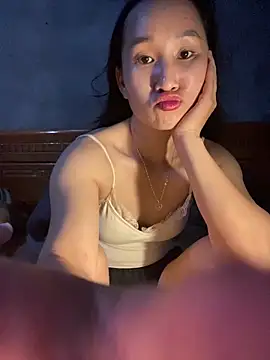 Snapshot of siorin_24 chatting on May 20, 2:03 pm siorin 24 online show from May 20, 2:03 pm