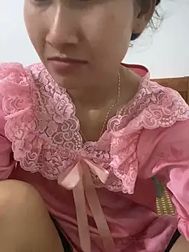 Snapshot of siorin_24 chatting on June 19, 10:54 am siorin 24 online show from June 19, 10:54 am
