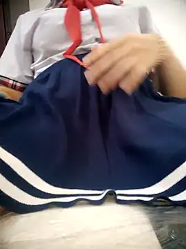 Snapshot of lina_loveee chatting on June 13, 8:01 am lina loveee online show from June 13, 8:01 am