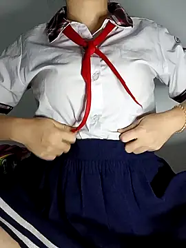 lina loveee online show from March 1, 4:40 pm