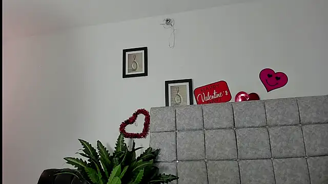 hazel slim online show from February 17, 3:42 pm