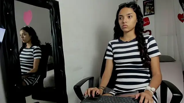 hazel slim online show from February 24, 3:46 pm