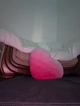 Snapshot of Marisa_ass chatting on June 8, 8:31 pm Marisa ass online show from June 8, 8:31 pm