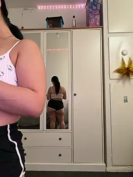 Marisa ass online show from March 26, 9:07 am