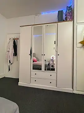 Marisa ass online show from May 14, 8:33 am