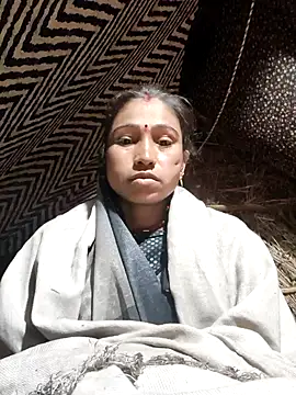 lodhi8080 online show from January 14, 11:19 pm